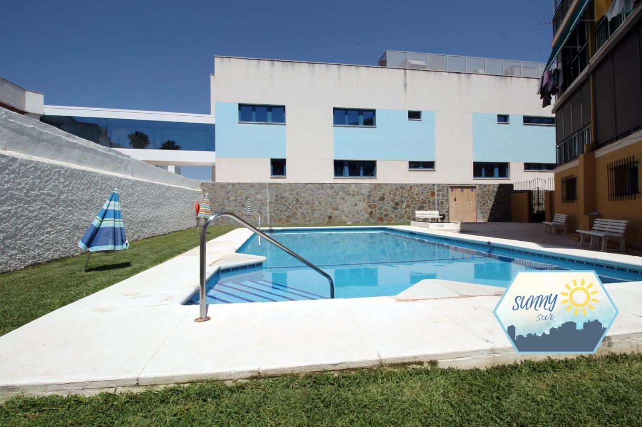Sunny Los Alamos Apartment ตอร์เรโมลิโนส ภายนอก รูปภาพ