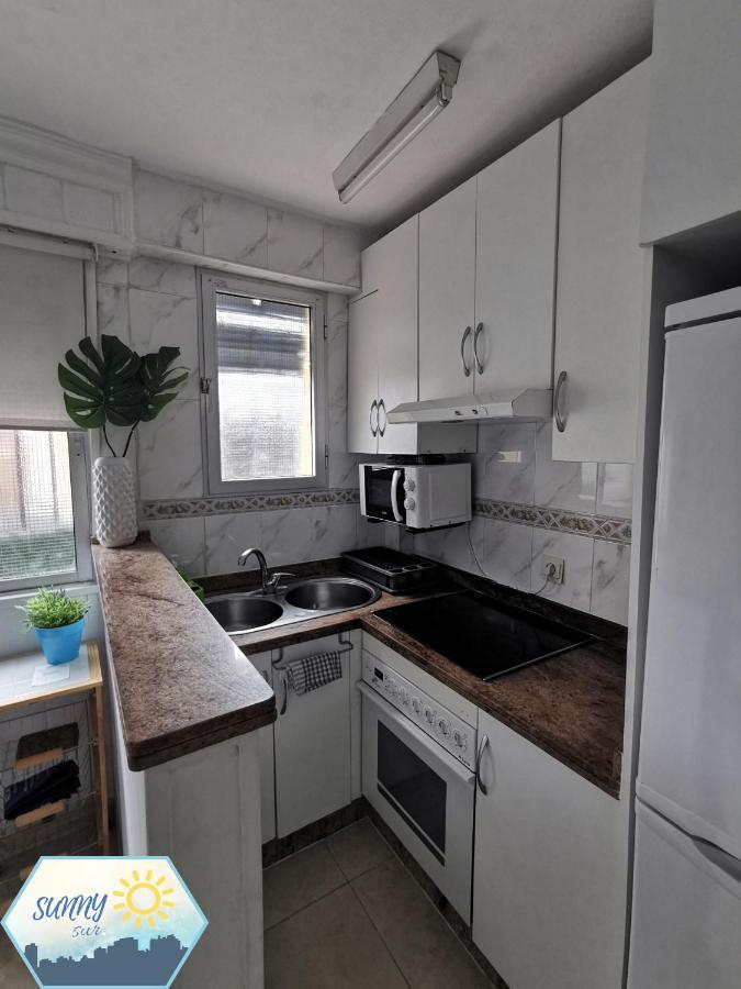 Sunny Los Alamos Apartment ตอร์เรโมลิโนส ภายนอก รูปภาพ